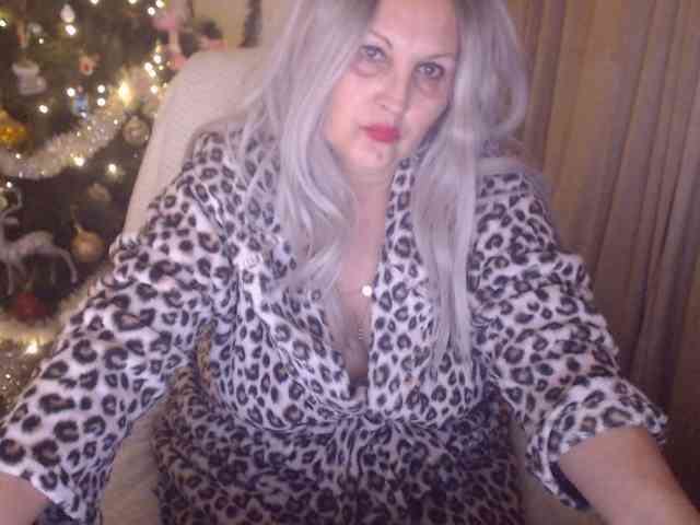 DivineBlond DivineBlond