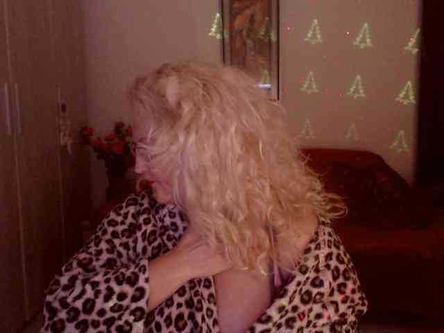 Angel_Dm_Milf webcam