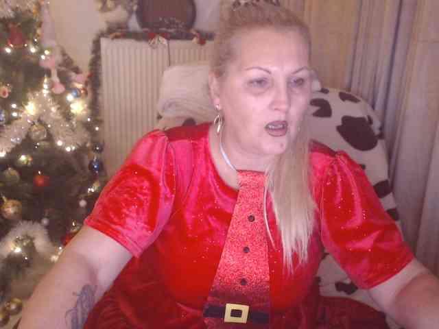 Angel_Dm_Milf webcam