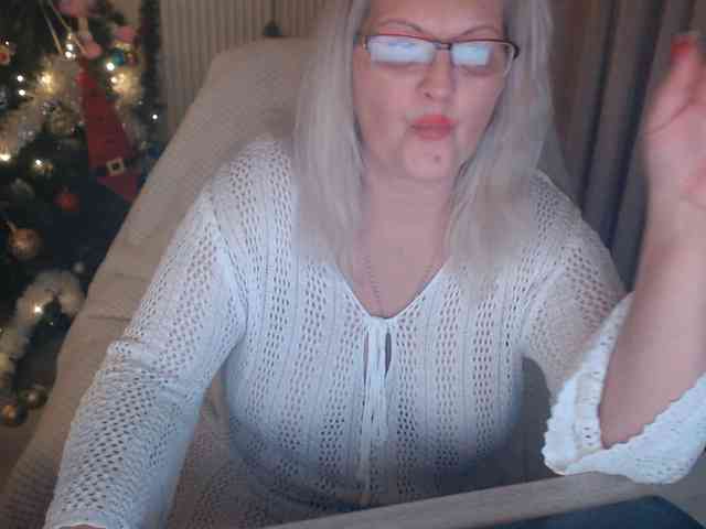 Angel_Dm_Milf webcam