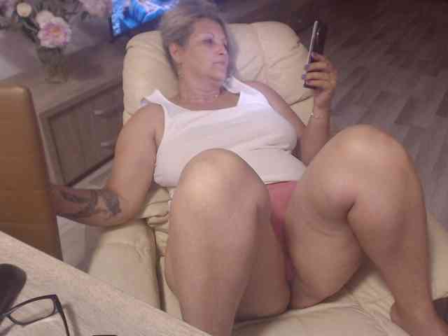 webcam porno DivineBlond