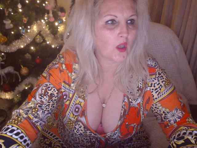 DivineBlond DivineBlond