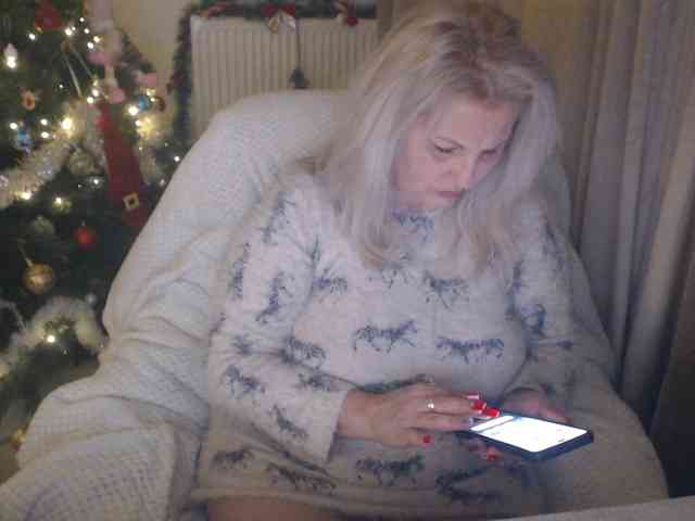 Angel_Dm_Milf webcam