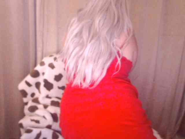 DivineBlond DivineBlond