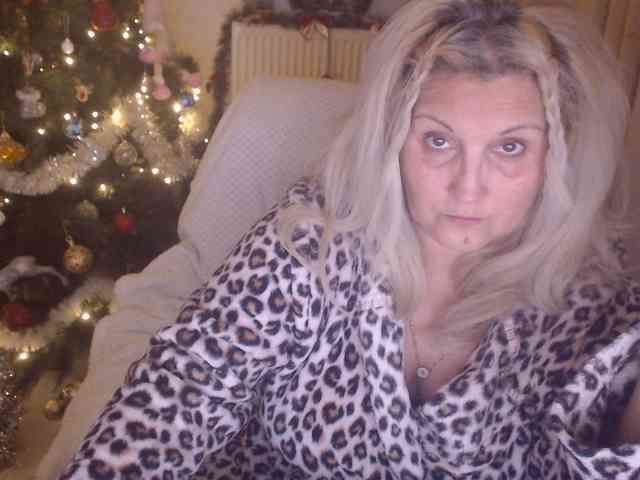 DivineBlond DivineBlond