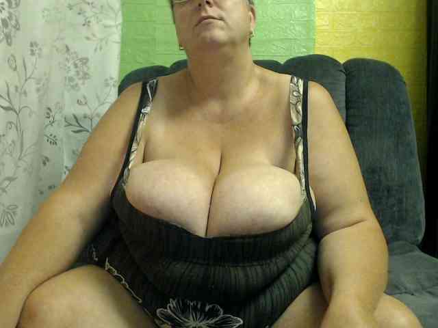 boobs40kk webcam