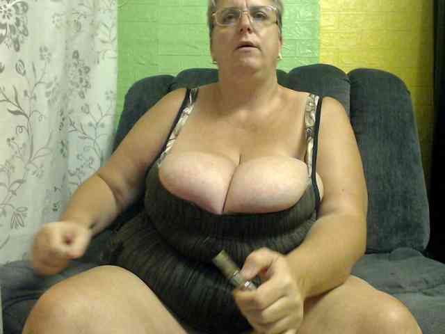 boobs40kk webcam