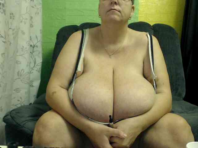 boobs40kk webcam