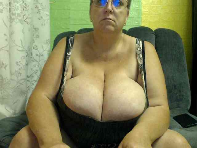 boobs40kk webcam