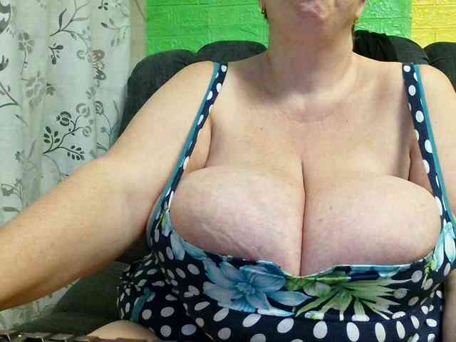 boobs40kk webcam