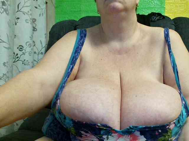 boobs40kk webcam