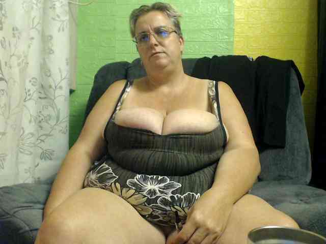 boobs40kk webcam