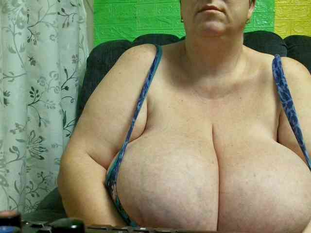 boobs40kk webcam