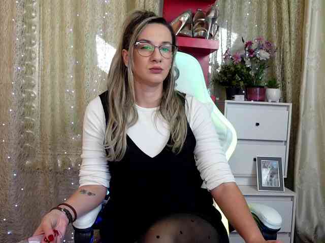 AshleyVasquez webcam