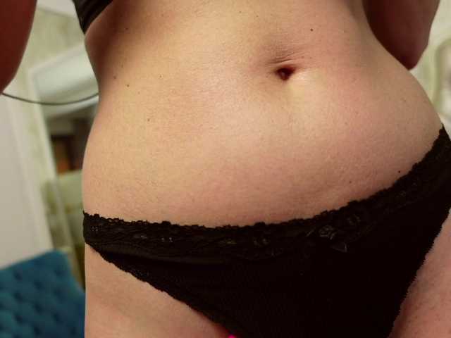 CarmellaAngel's BongaCams show and profile