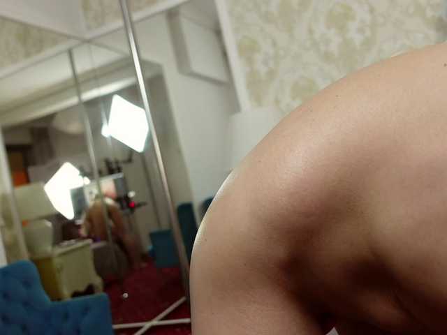 carmellaangel online