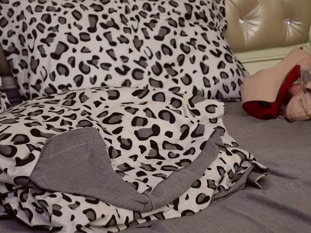 CarmellaAngel from BongaCams