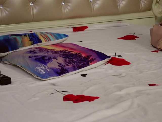 carmellaangel online