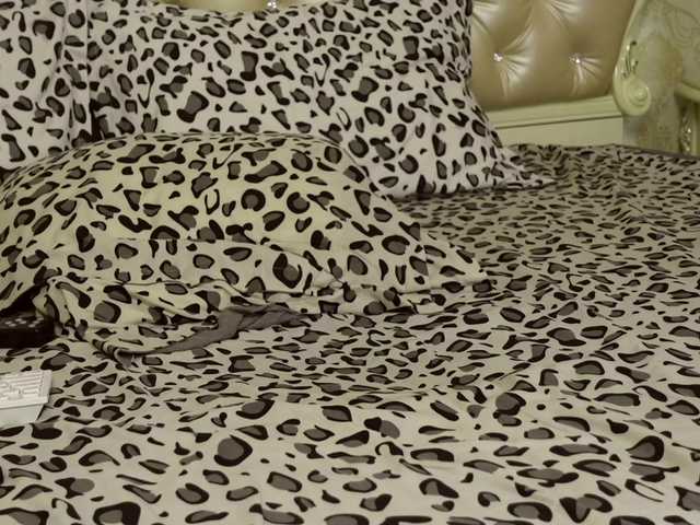 CarmellaAngel's BongaCams show and profile