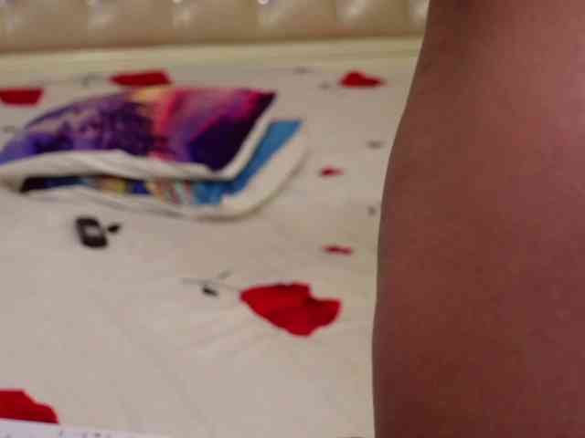 CarmellaAngel Live Webcam on BongaCams
