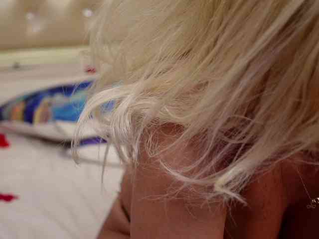 CarmellaAngel Live Webcam on BongaCams