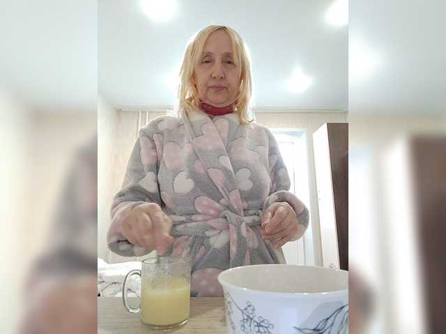 pautina100's BongaCams show and profile