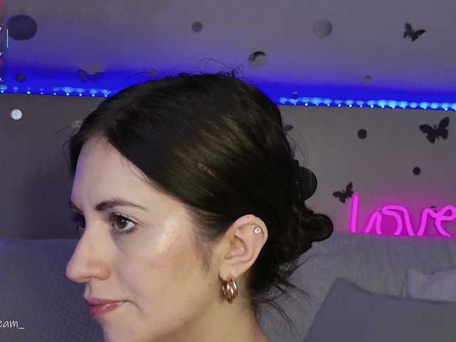 Italian1Dream from BongaCams