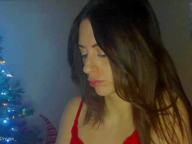 Italian1Dream's BongaCams show and profile