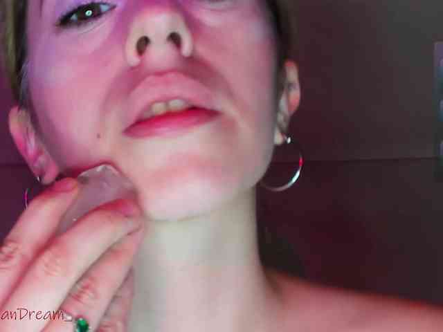 live nude web cam Italian1Dream