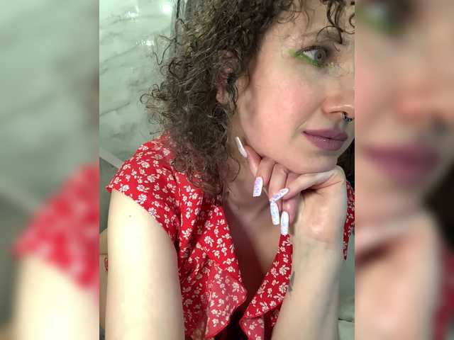 LoveLama's BongaCams show and profile