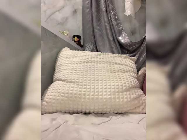 LoveLama's BongaCams show and profile