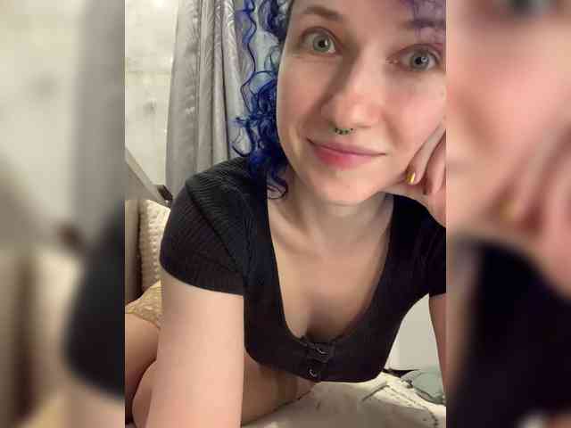 AlenaRai webcam