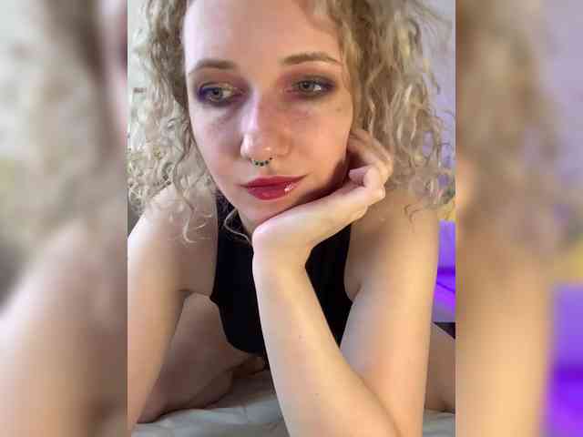 AlenaRai webcam