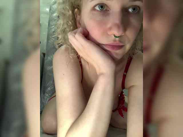 AlenaRai webcam