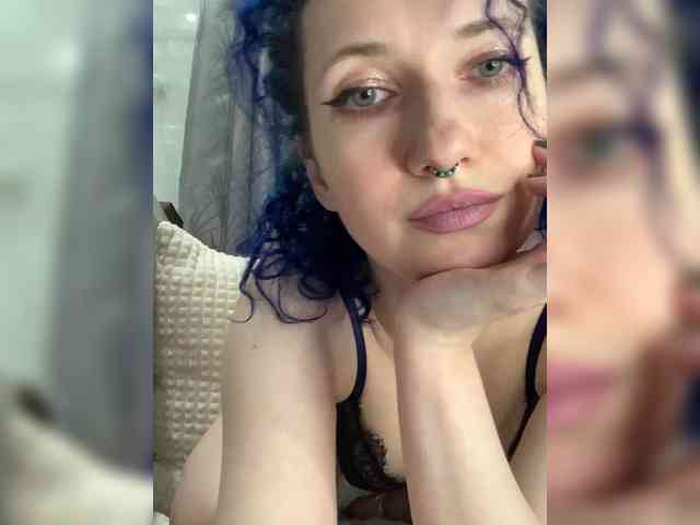 AlenaRai webcam