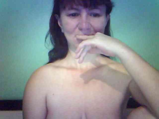 Oksina Live Webcam on BongaCams