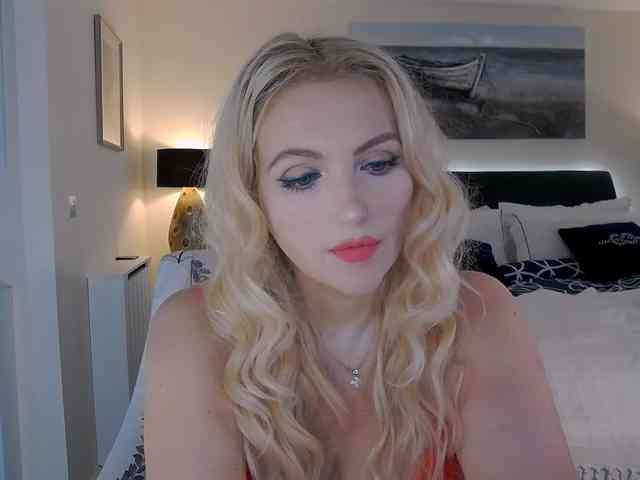 DeliciousAlba webcam