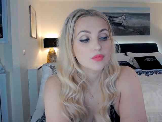 DeliciousAlba webcam