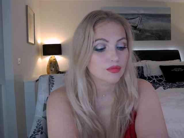 DeliciousAlba webcam