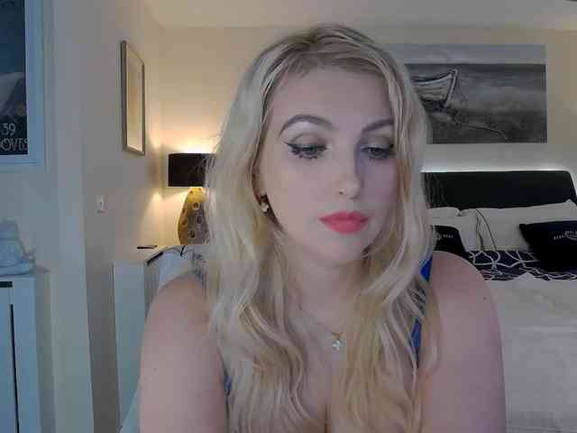 DeliciousAlba webcam