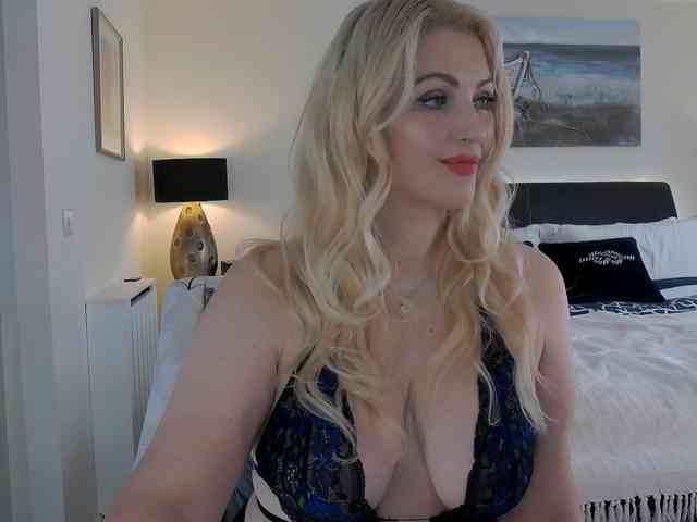 DeliciousAlba webcam