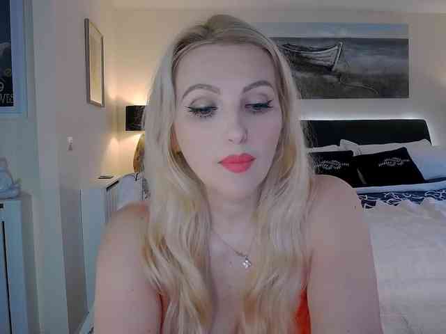 DeliciousAlba webcam