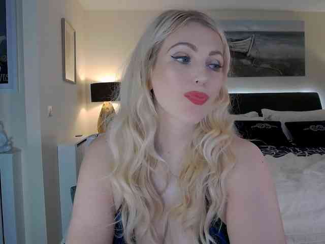 DeliciousAlba webcam