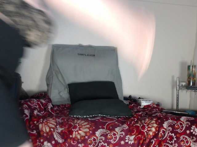 titanic-tits cam belle