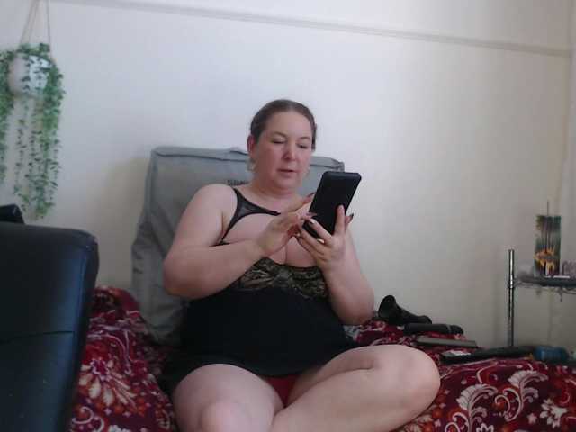 titanic-tits cam belle