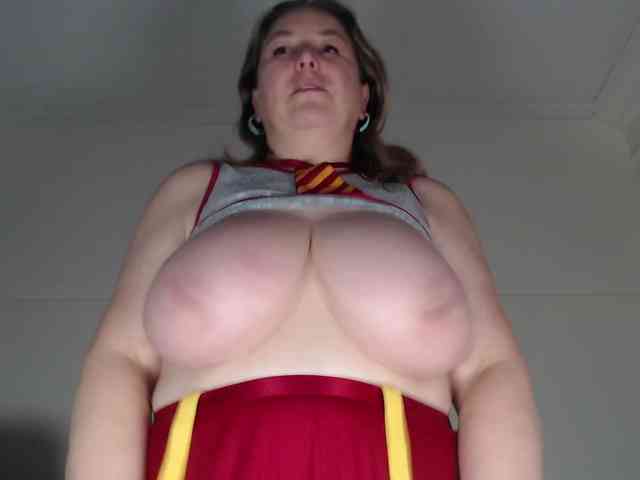 titanic-tits Live Webcam on BongaCams