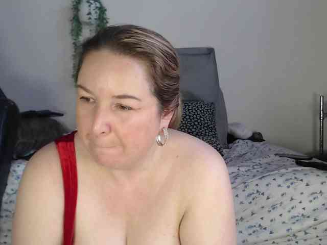 titanic-tits titanic-tits