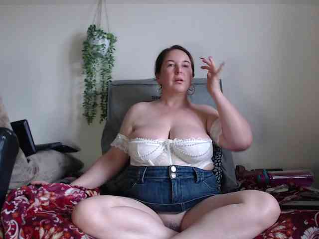 titanic-tits webcam