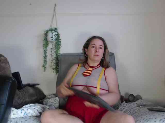 titanic-tits titanic-tits