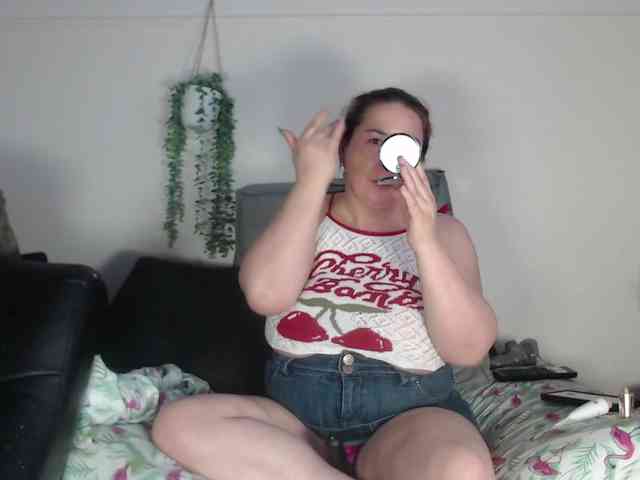 titanic-tits titanic-tits